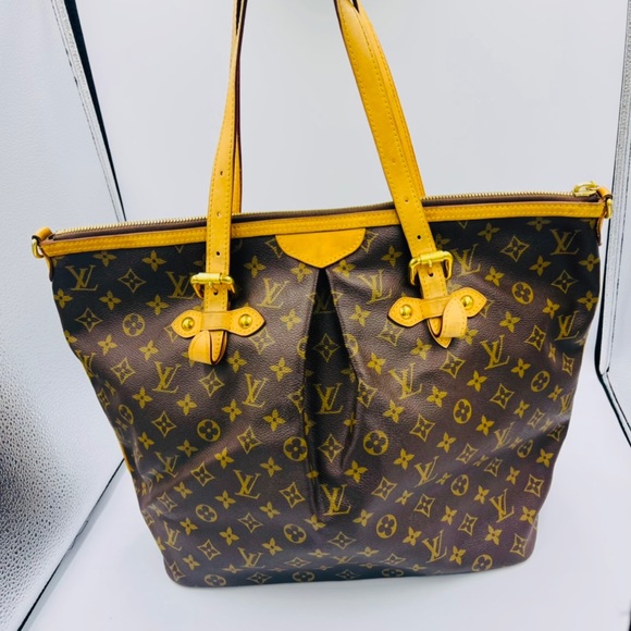 Louis Vuitton Palermo GM - Picture 7 of 8